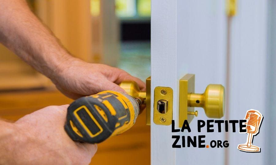 Comment débloquer une pêne de porte bloquée ?