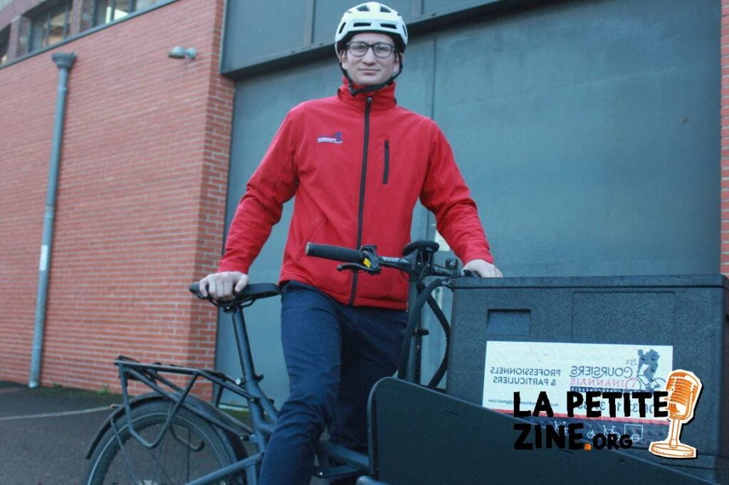 Les coursiers au coeur de l&rsquo;économie urbaine : défis et opportunités