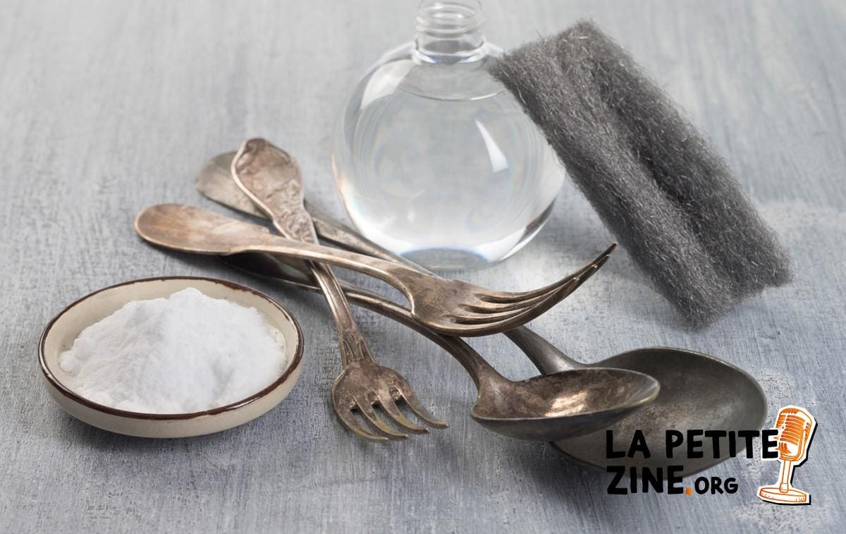 Comment nettoyer son argenterie avec du vinaigre blanc ?