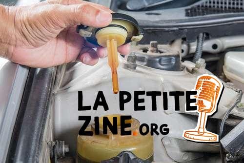 Liquide de direction assistée : rôle et prix