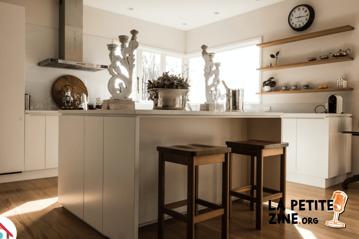 Un îlot central est-il adapté pour une petite cuisine ?